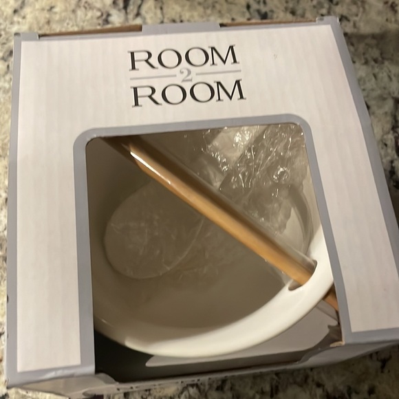 Other - Noodle bowl- new in box